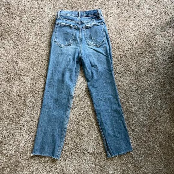 A&F Ultra High Rise 90s Straight Jean - Picture 3 of 5